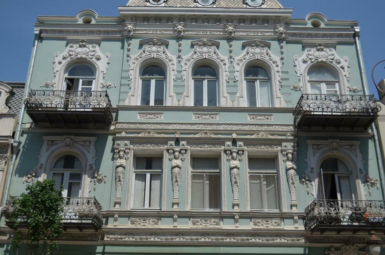 Sweet Home Agmashenebeli Tbilisi Esterno foto